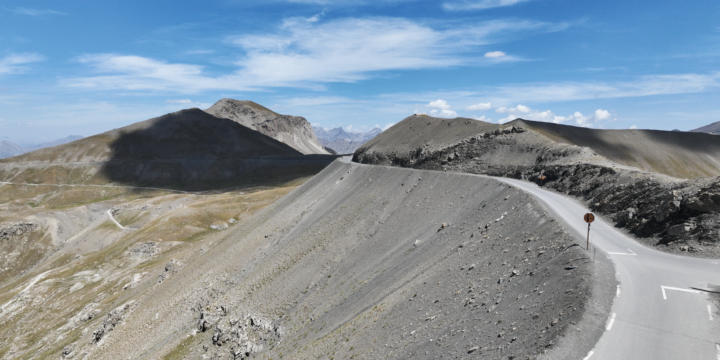 Die höchste asphaltierte Straße in den Alpen …